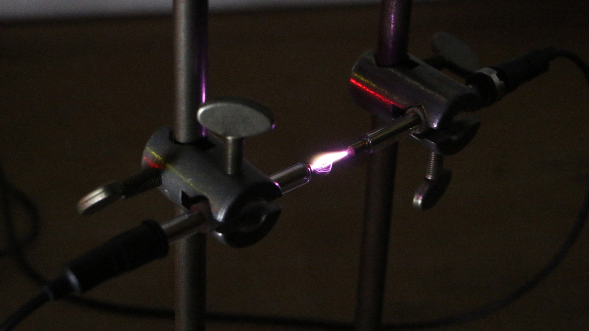 [ALT_TEXT_PLACEHOLDER]