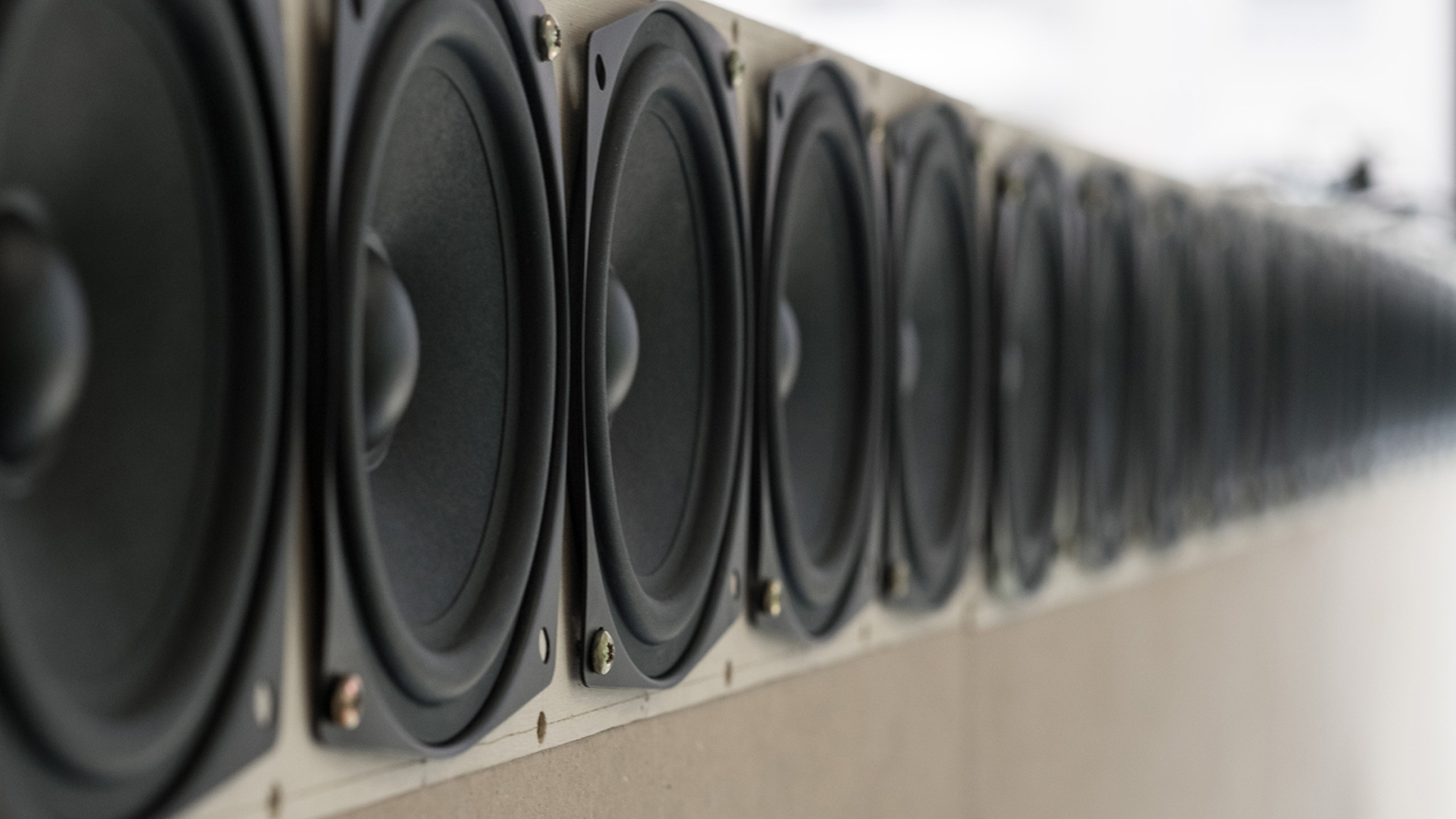 [ALT_TEXT_PLACEHOLDER]