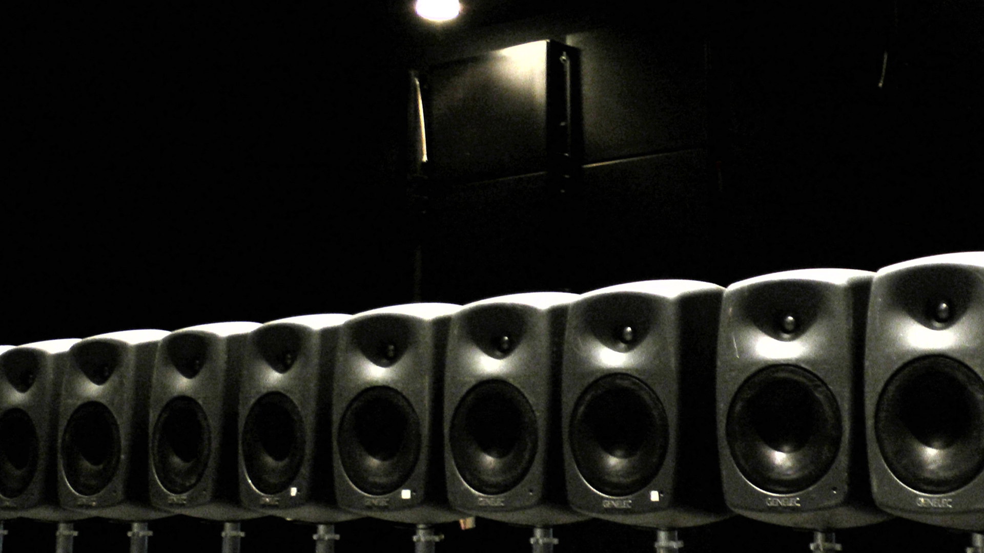 [ALT_TEXT_PLACEHOLDER]